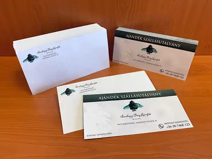 boríték ajándékutalvánnyal