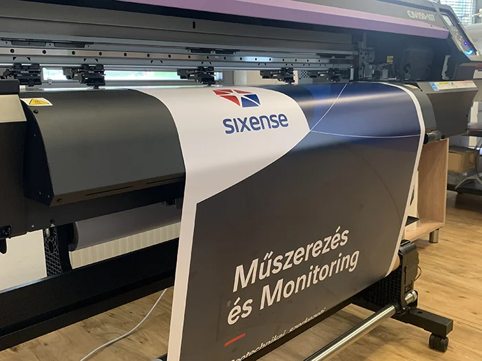 kékhátú plakátpapírra nyomtatás